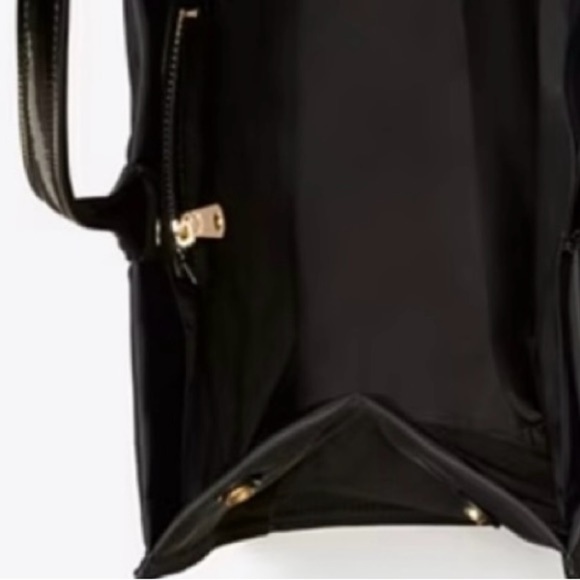 Tory Burch Authentic like New only Minimal Scratches in the bottom - Picture 3 of 9